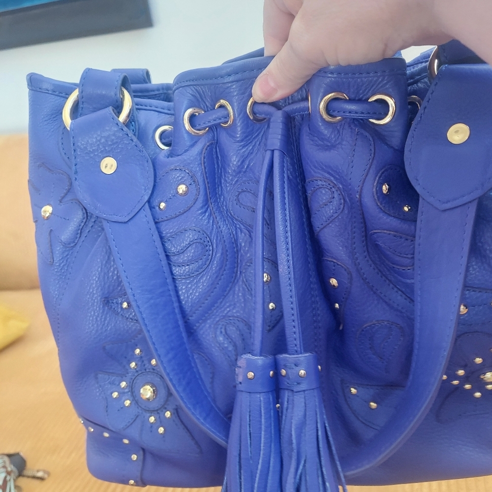 Sharif Luxury, Embossed Leather Shoulder Bag With Silver Studs. NEW $400. Retail - Picture 7 of 7